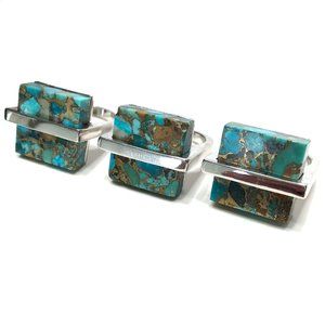 Ring, gold line turquoise square gemstone